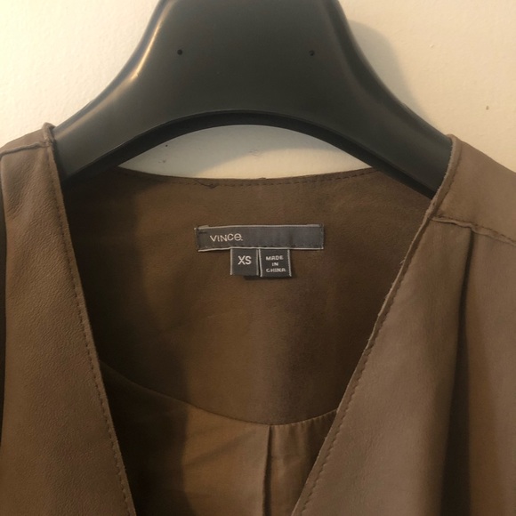 Vince taupe leather drape front jacket size xs - Picture 2 of 8